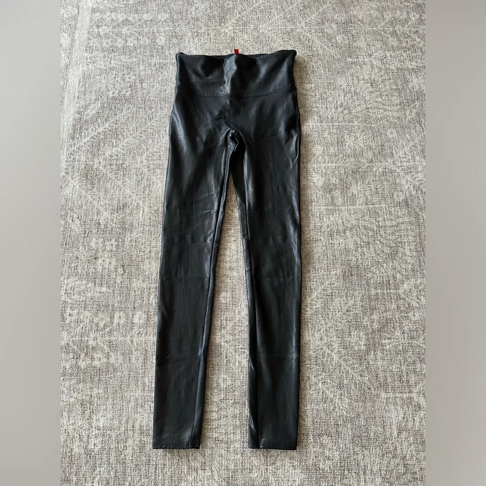 SPANX Black Leggings - Picture 4 of 9